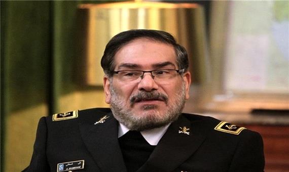 شمخانی: هیچ کسی نمی‌تواند به ایران گزندِ امنیتی وارد کند