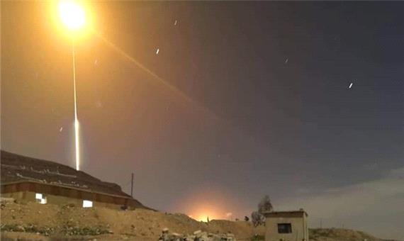پدافند سوریه با اهداف متخاصم در آسمان دمشق مقابله کرد