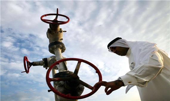 توافق عربستان و روسیه برای کاهش عمده تولید نفت
