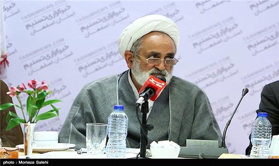 وضعیت عمومی نماینده اصفهان پس از ابتلا به کرونا