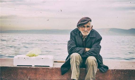 مردان سالمند کمتر از سایرین نگران کرونا هستند