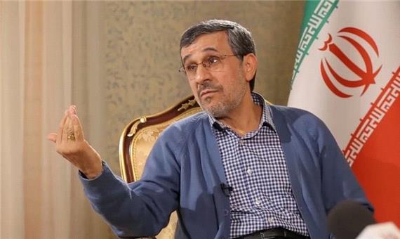 حملات شدید یکه اصولگرا به احمدی‌نژاد