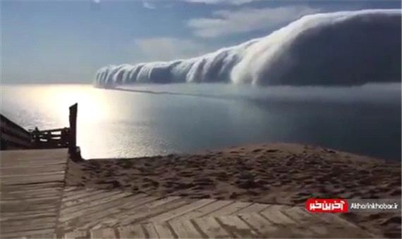 گردباد عرضی روی دریاچه میشیگان