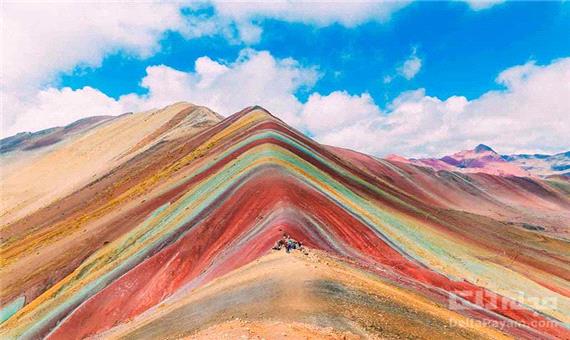 کوه های رنگین کمانی در جهان