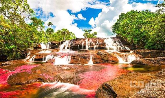 رودخانه زیبای هزار رنگ در کلمبیا!