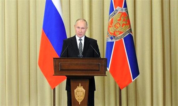 پوتین: جنگ علیه تروریسم حتی در جبهه‌های دور نظیر سوریه ادامه دارد