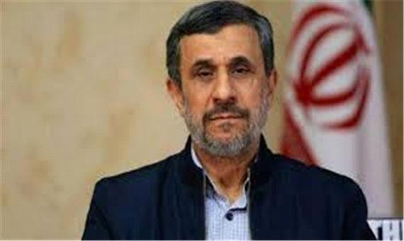اولین کسی که درباره زمینه‌های انحراف به احمدی‌نژاد هشدار داد