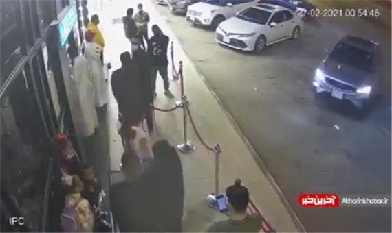 زیر گرفتن چند نفر هنگام پارک خودرو در عربستان!