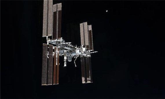 روسیه برای خروج از ایستگاه فضایی تصمیم‌گیری می‌کند