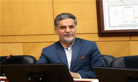 نقوی حسینی: بهتر است نامزدهای اصولگرا کنار نروند