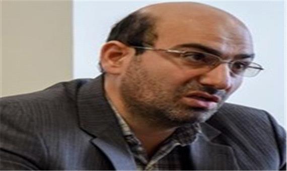 ابوترابی: روحانی 62 تن طلای این کشور را بر باد داد