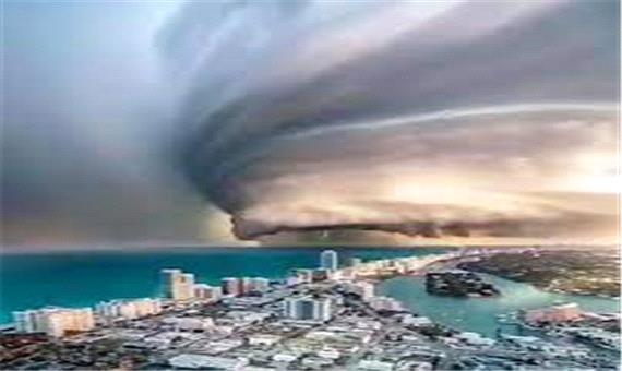 تصویری آخرالزمانی از طوفان فلوریدای آمریکا