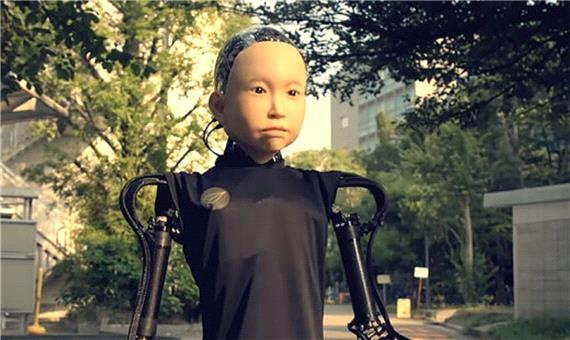 رباتی جدید برای انسان‌های تنها!