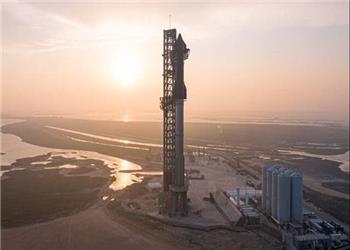 تناقض جدول زمانی «ناسا» و «اسپیسایکس» برای فرود روی ماه