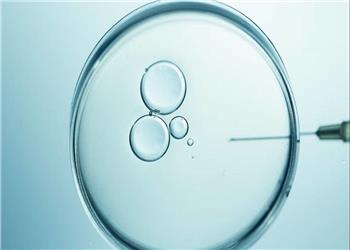 کشف لقاح مصنوعی؛ وقتی چُرت یک مادر، زندگی میلیونها نفر را دگرگون کرد