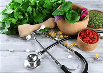 طراحی ساختار کمیتههای تخصصی سند حکمرانی ملی طب ایرانی