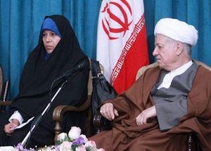 بسیاری پس از اتفاقات ٨٨ از پدر حلالیت طلبیدند