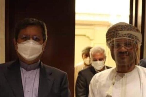 در اولین  روز سفر همتی  به  عمان  چه  گذشت ؟
