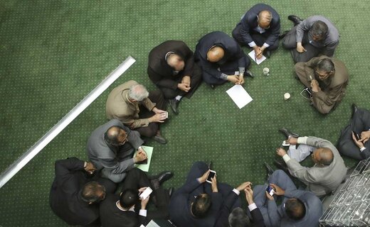 قشون‌کشی پایداری‌ها علیه دولت
