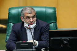 انتقاد مستقیم نائب رئیس مجلس از روحانی