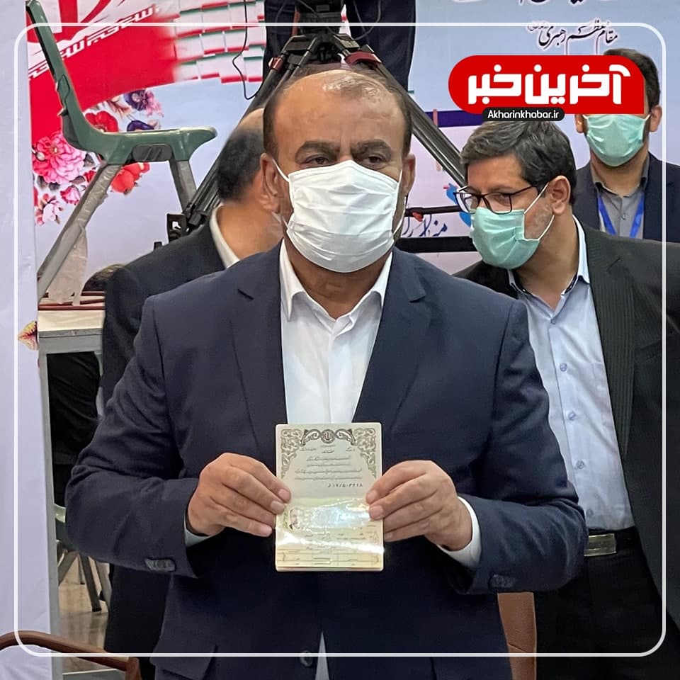 حمایت رستم قاسمی از علی لاریجانی تکذیب شد