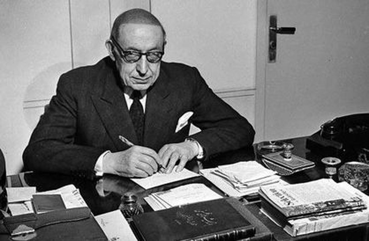 تقویم تاریخ/ مرگ "احمد قوام" سیاستمدار و نخست وزیر دوره قاجار و پهلوی
