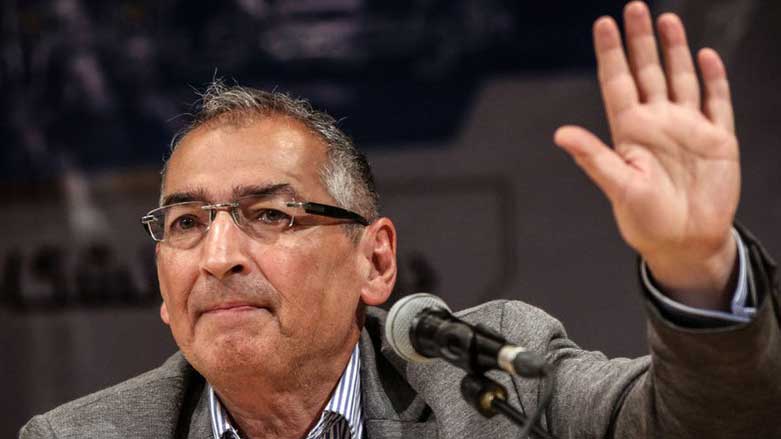 زیباکلام: دولت رئیسی دچار «بی برنامگی» است