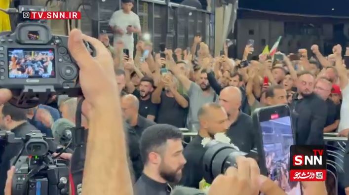 شعار مرگ بر اسرائیل مردم لبنان هنگام حضور لاریجانی کشور در مزار شهید نصرالله