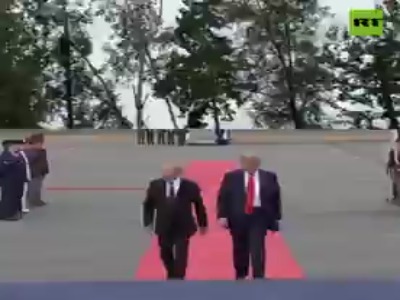 پروز جنگنده‌ها توجه ترامپ و پوتین را جلب کرد