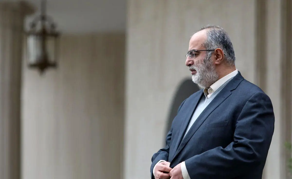 مشاور سابق روحانی: از مذاکره، معامله، مصالحه، مواجهه و حتی مقاتله نهراسید