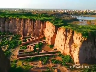 قلعه شوش یا آکروپل یکی از زیباترین قلعه‌های ایران