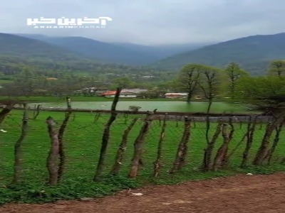 روستایی بکر و رویایی در کنار یک استخر طبیعی