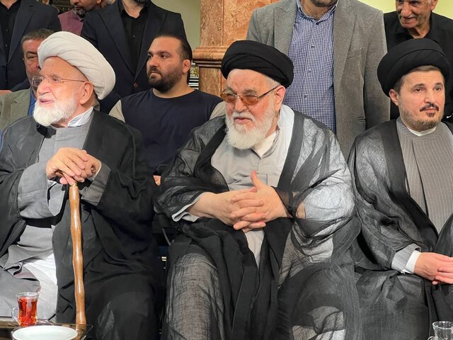 ایران پرسمان