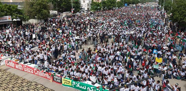 راهپیمایی عظیم کودکان و جوانان پاکستانی در حمایت از فلسطین