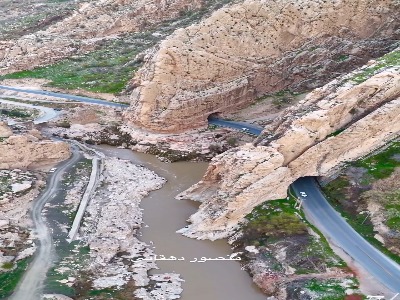 چشم انداز زیبای پل کلهر در دل طبیعت لرستان