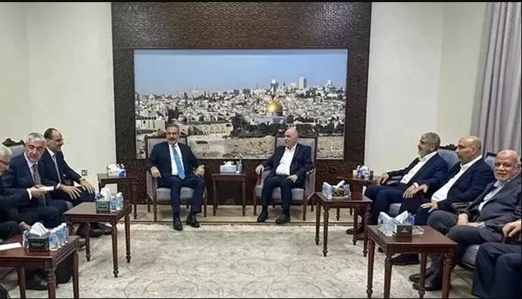 دیدار وزیر خارجه ترکیه با رهبران حماس در قطر