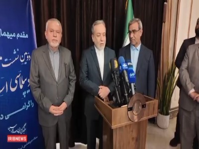 عراقچی: ویتکاف از طریق واسطه‌ تماس‌هایی با ما برقرار می‌کند