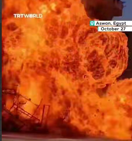 انفجار سیلندر گاز داخل یک نانوایی در مصر و  پخش شدن شعله‌های آتش در اطراف ساختمان