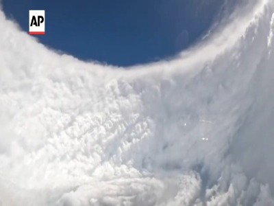 تصاویر خیرهکننده از درون چشم طوفان «ملیسا»