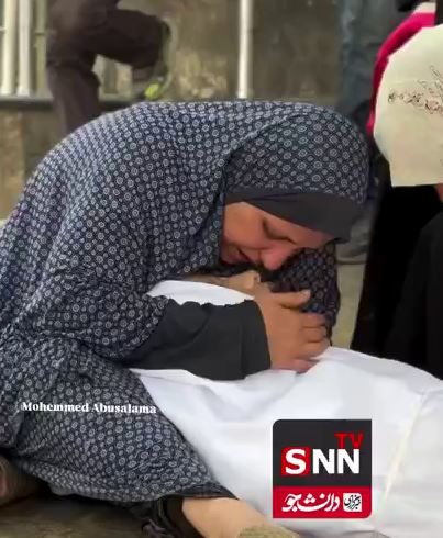 وداع دردناک خانواده فلسطینی با شهید خود در غزه