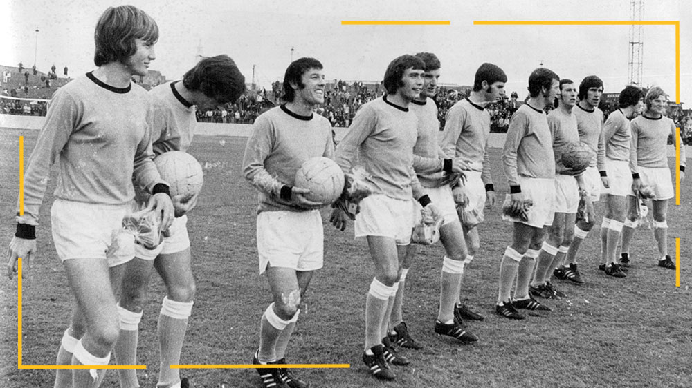 تقویم تاریخ/ برگزاری اولین مسابقه فوتبال در جهان (۱۹۰۱م)