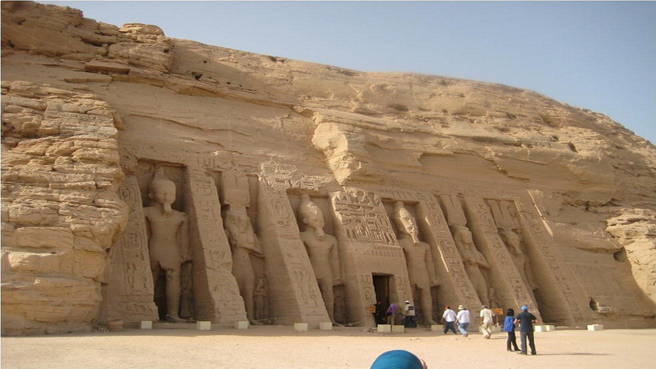 ۴گوشه دنیا/اسرار ۴۰۰۰ساله جزیره‌ای مقدس در مصر