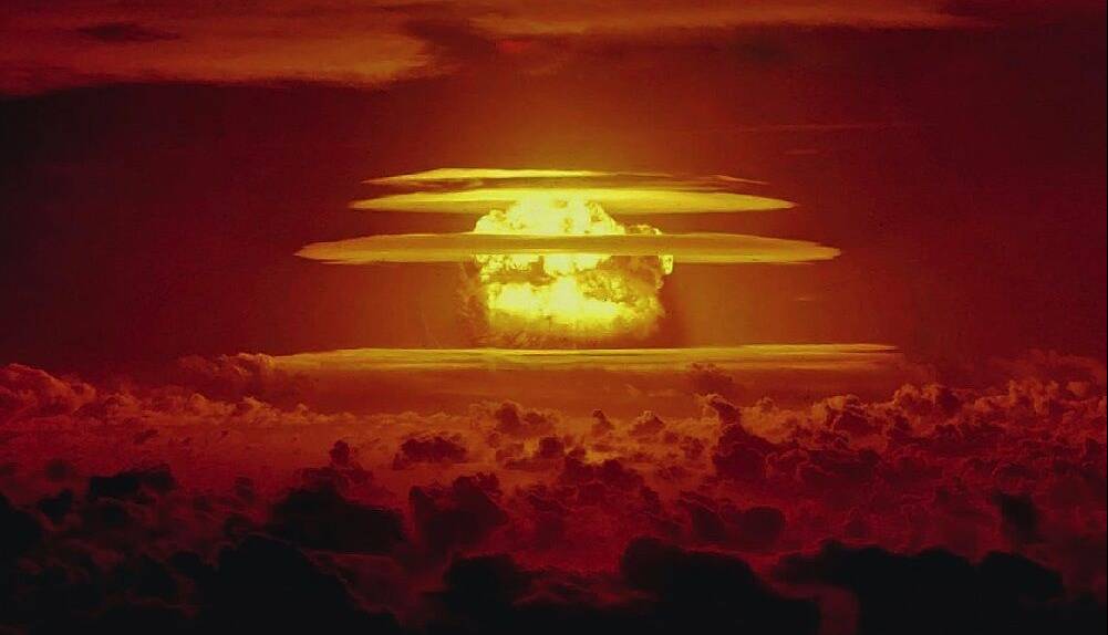 سناتور آمریکایی اعلام آزمایش‌ هسته‌ای از سوی ترامپ را ویرانگر و فاجعه‌بار خواند