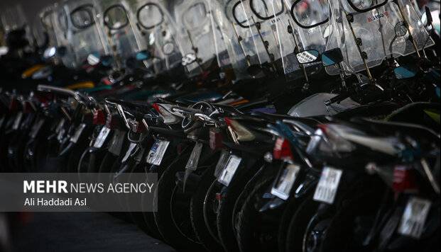 مصرف ۱۱۳ میلیارد تومان بنزین، توسط موتورسیکلت‌ها