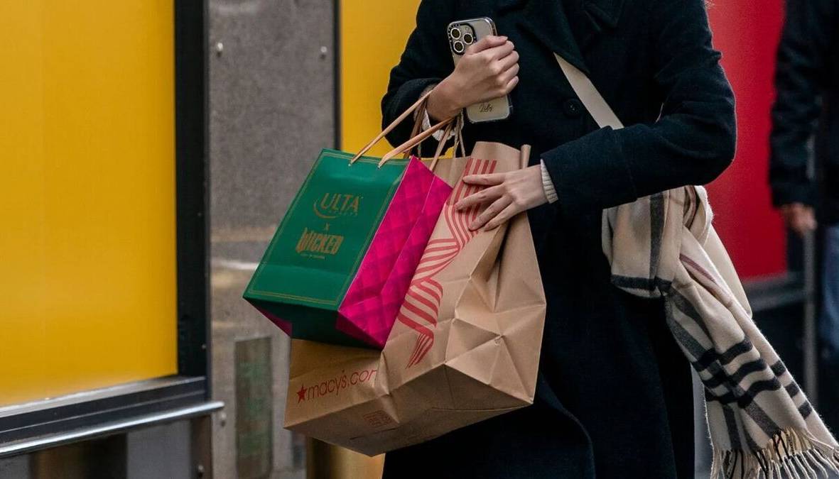 هشدار درباره تأثیر تعرفه‌های ترامپ بر هزینه‌های خرید کریسمس