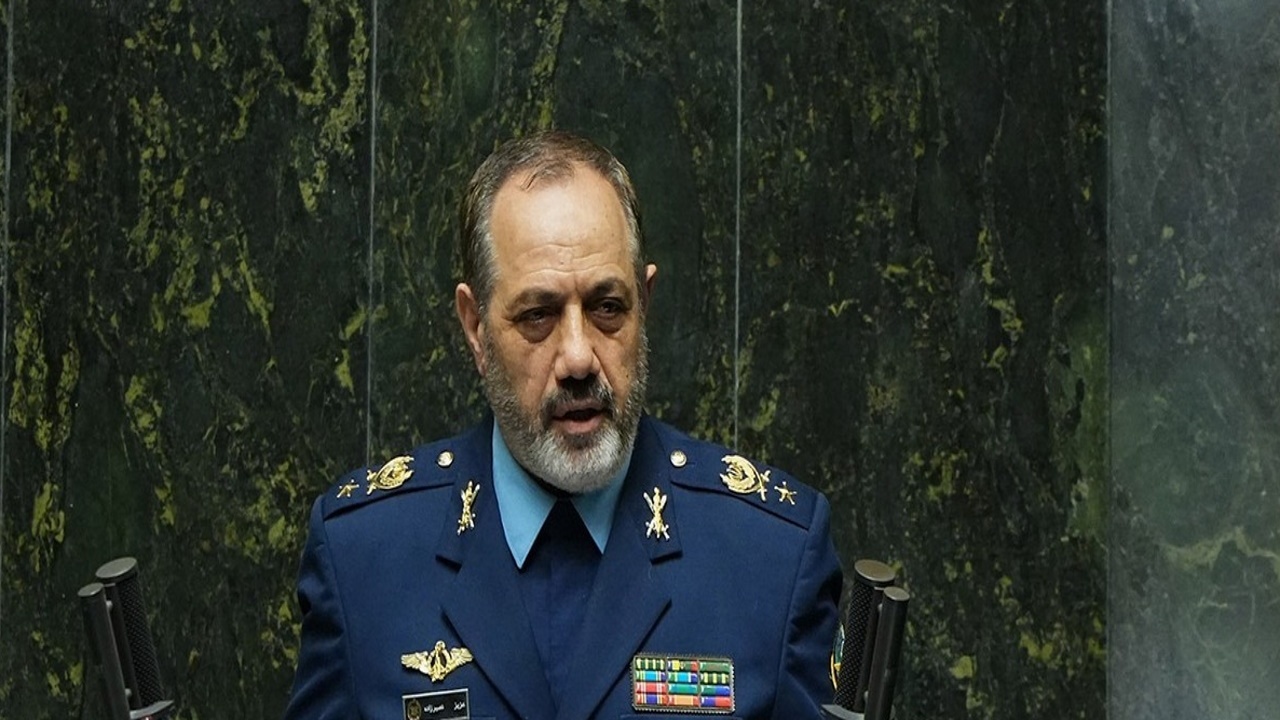 وزیر دفاع: تولیدات دفاعی از لحاظ کمیت و کیفیت بالاتر از قبل جنگ ۱۲ روزه تحمیلی است