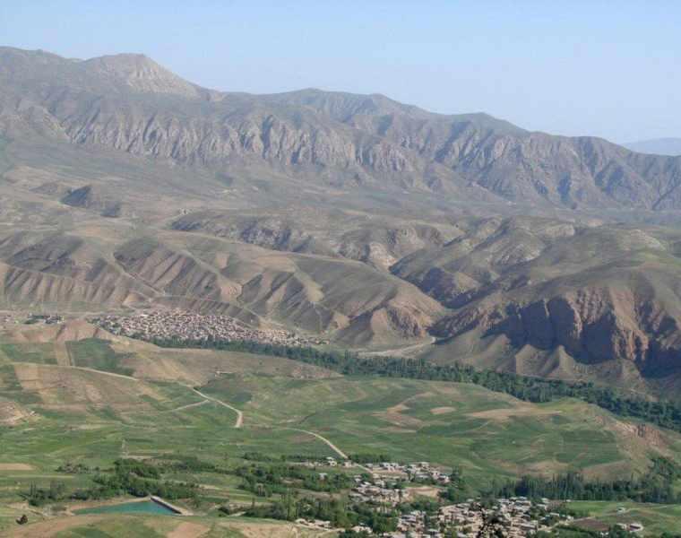 تصاویر بهت‌آور از خشکی رشته کوه‌ بینالود در شرق ایران