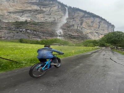 دره لاتربرونن،  یکی از زیباترین دره‌های اروپا