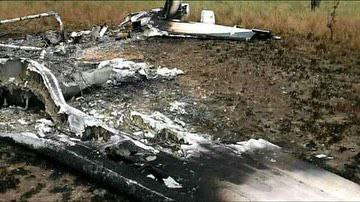 لحظه حمله جنگنده ونزوئلا به یک هواپیما