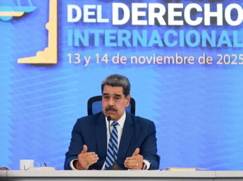 قانونگذار ونزوئلایی: مادورو هرگز حرفی از استعفا نزده است